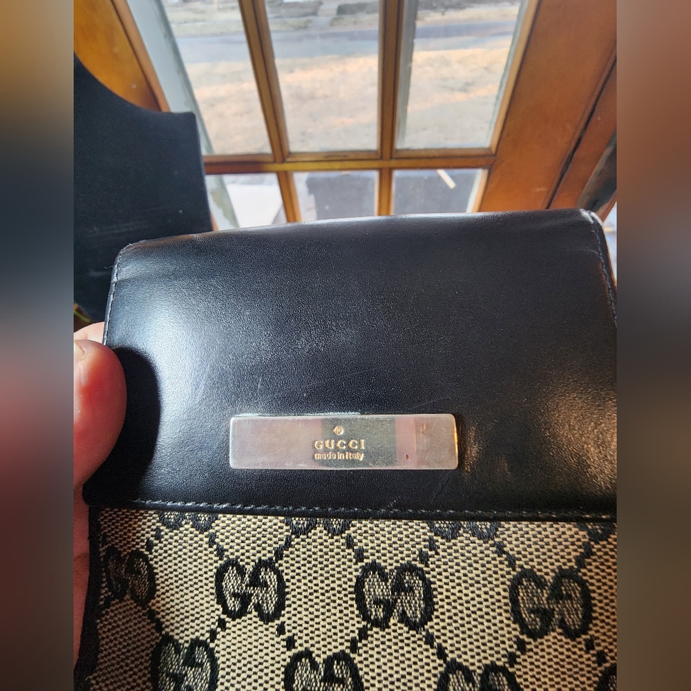 Gucci Black GG Canvas and Leather French Compact Wallet - Picture 3 of 16